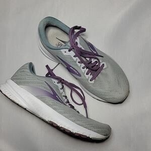 Brooks Launch 7 Womens Size 7D (Wide) Running Shoes Gray Purple Wide 1203221D016